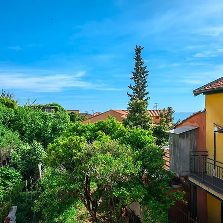 Appartement L'essentiel Confort - Solaire, Plage, Vieux - By Y Nice